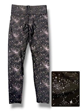 ⭐️✨ Cut The Frills Black Star Print Leggings High Rise Medium NWT Shiny!